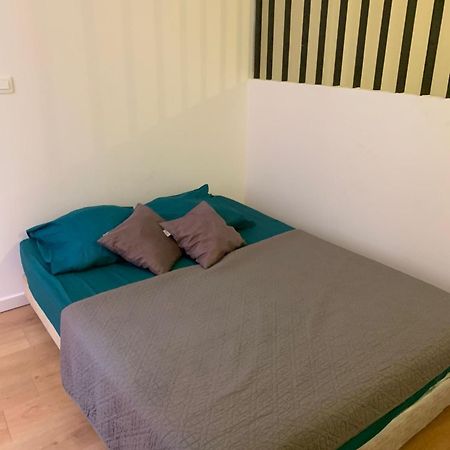 Maison Colonnes 4 Personnes باستيا المظهر الخارجي الصورة